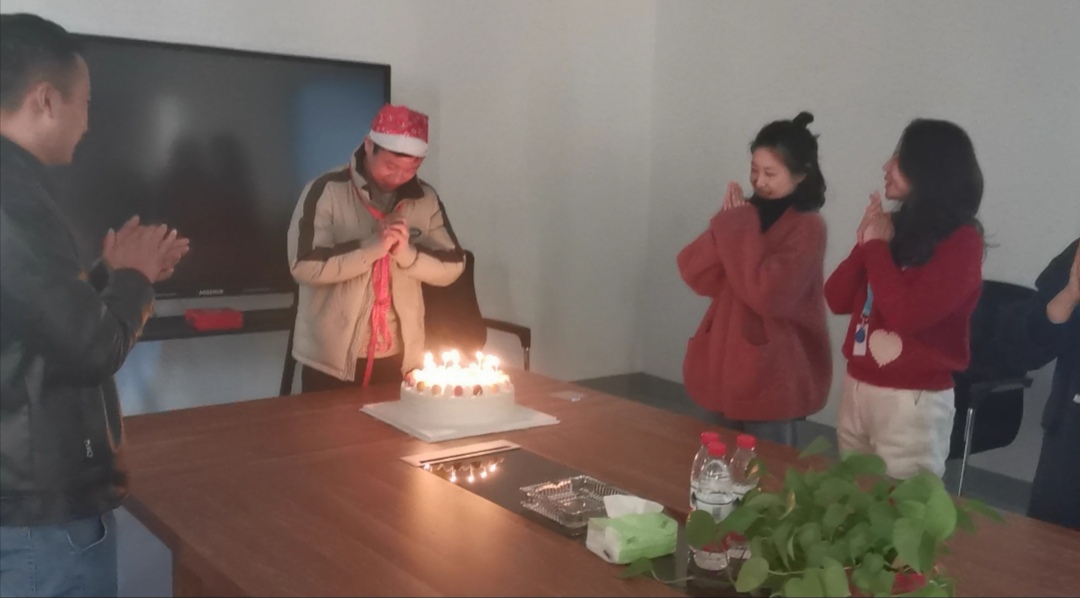 昆山妖精视频大全免费生日會與感恩節相遇