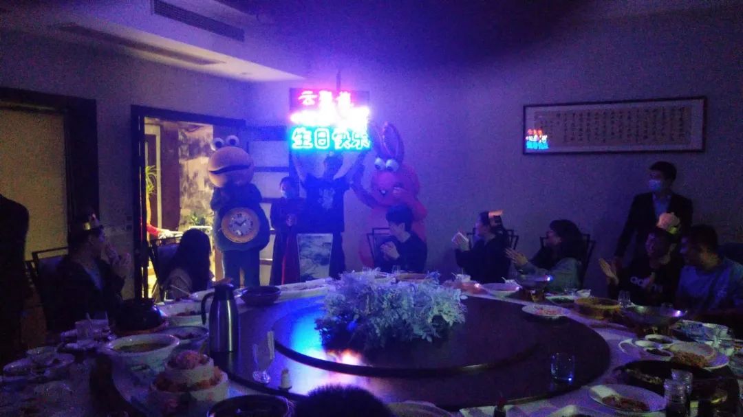 妖精视频大全免费生日會